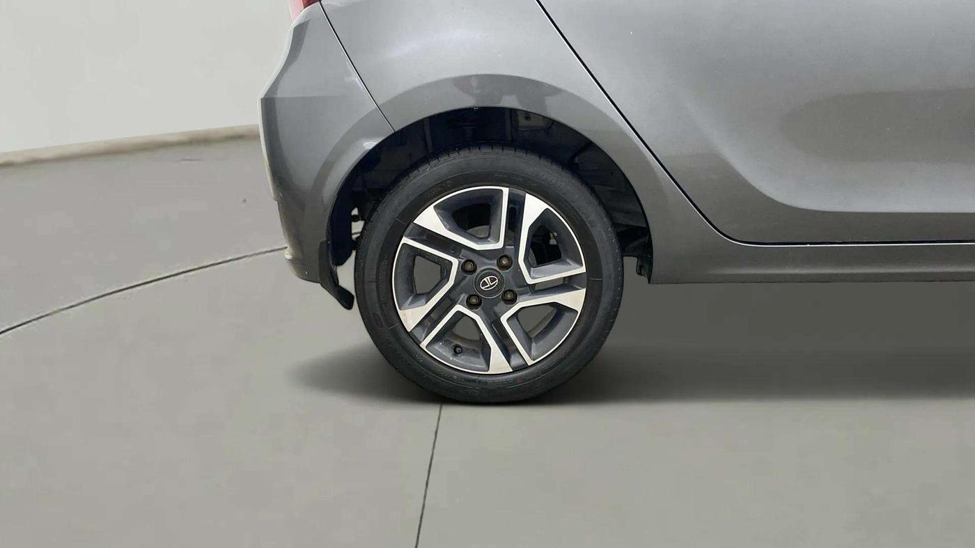 2021 Tata Tiago XZA PLUS PETROL, Petrol, Automatic, 41,370 km, Right Rear Wheel