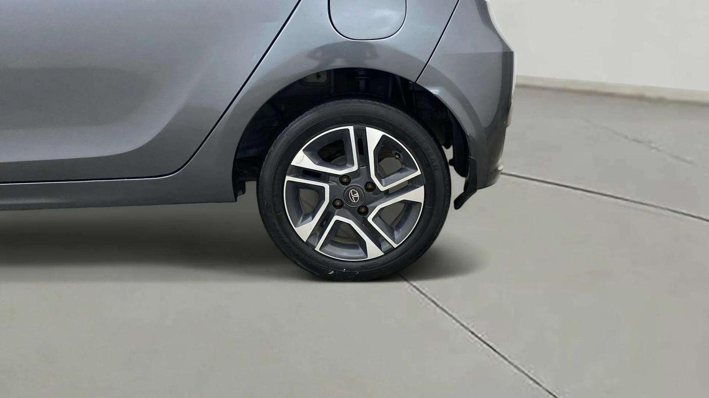 2021 Tata Tiago XZA PLUS PETROL, Petrol, Automatic, 41,370 km, Left Rear Wheel
