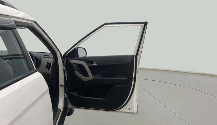 2016 Hyundai Creta SX PLUS 1.6 PETROL, Petrol, Manual, 44,472 km, RHS Front Door