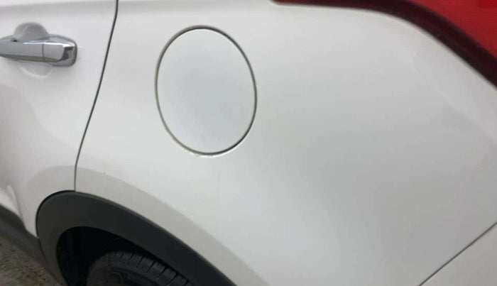 2016 Hyundai Creta SX PLUS 1.6 PETROL, Petrol, Manual, 44,472 km, Left quarter panel - Slightly dented