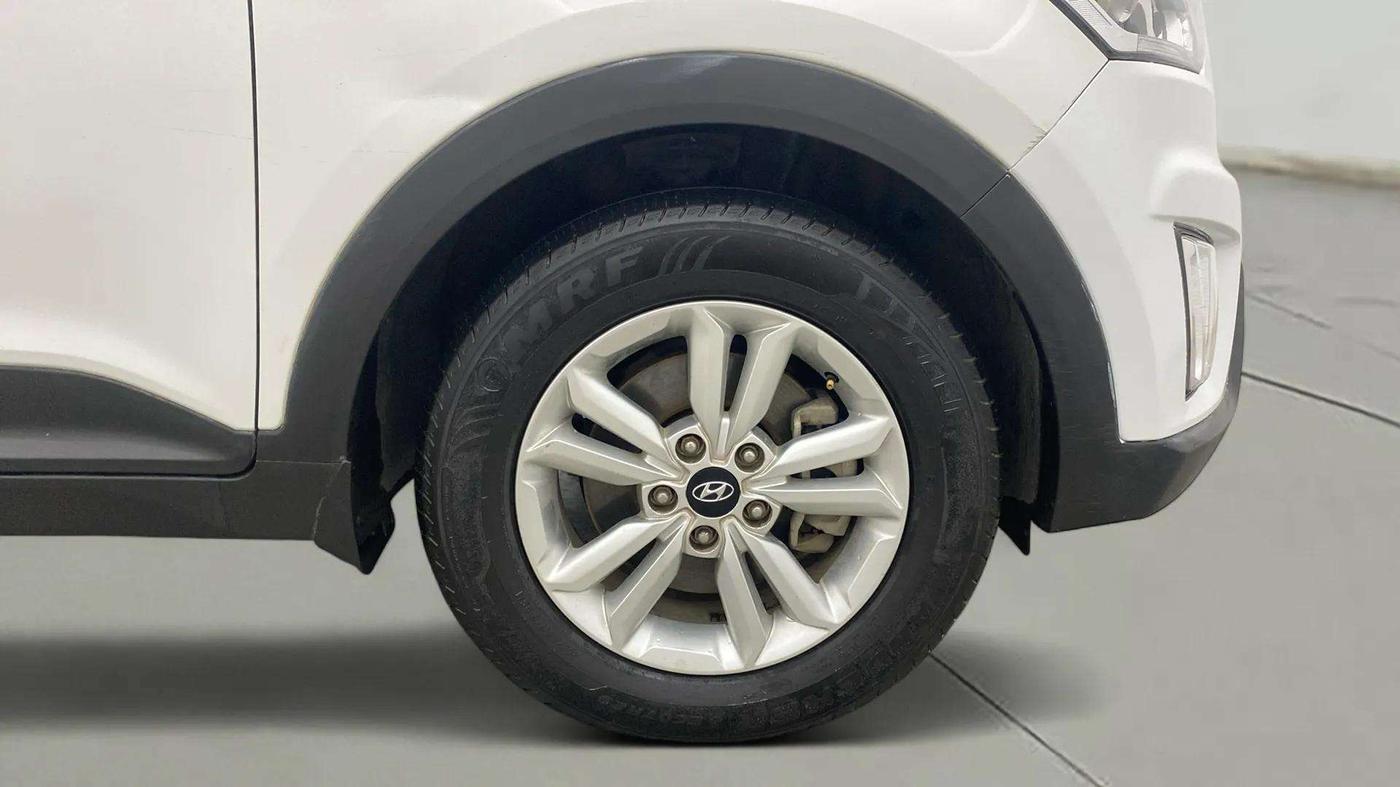 2016 Hyundai Creta SX PLUS 1.6 PETROL, Petrol, Manual, 44,833 km, Right Front Wheel