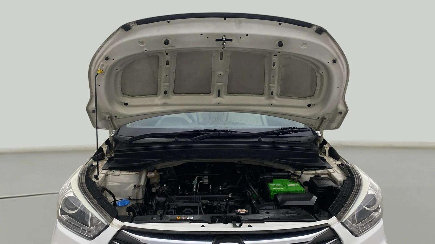 2016 Hyundai Creta SX PLUS 1.6 PETROL, Petrol, Manual, 44,833 km, Open Bonet
