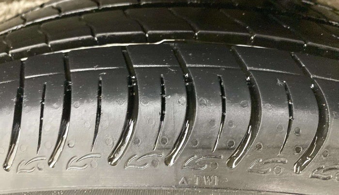 2019 Maruti New Wagon-R VXI 1.2, Petrol, Manual, 71,829 km, Left Rear Tyre Tread