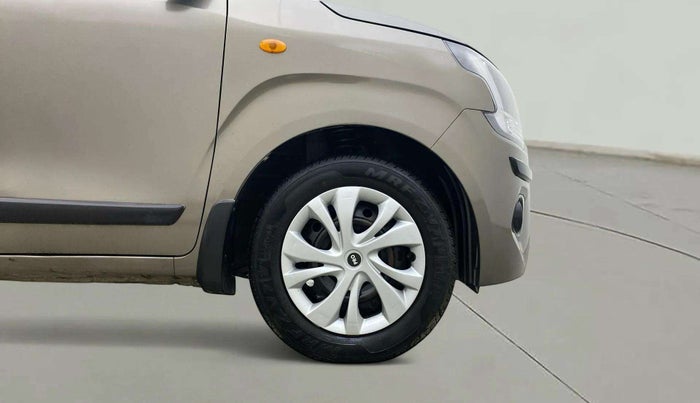2019 Maruti New Wagon-R VXI 1.2, Petrol, Manual, 71,829 km, Right Front Wheel
