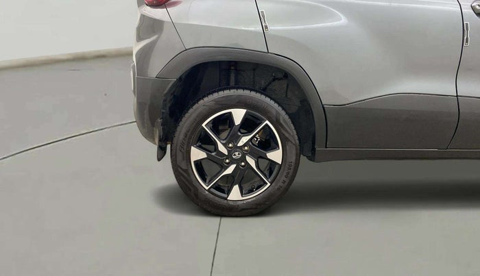 2023 Tata PUNCH ACCOMPLISHED DAZZLE PACK MT, Petrol, Manual, 19,511 km, Right Rear Wheel