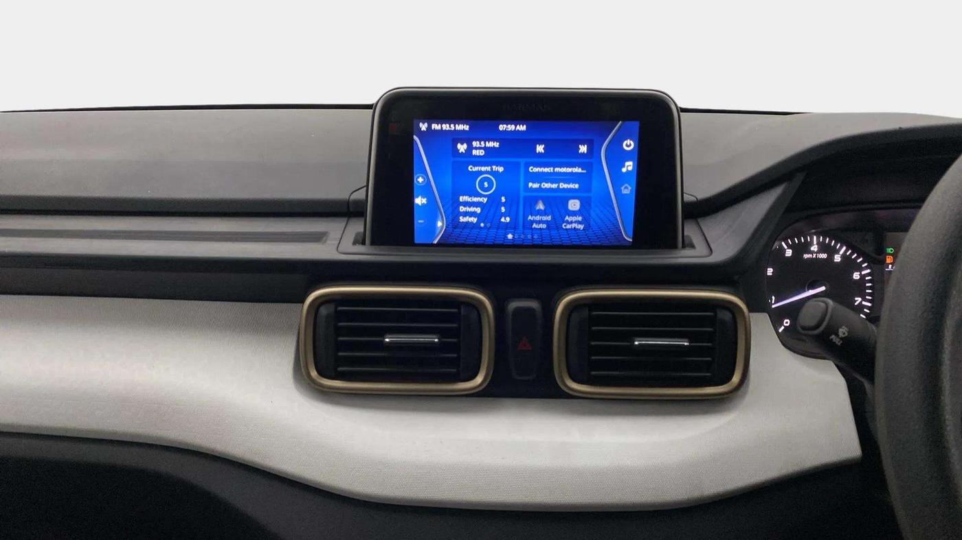 2023 Tata PUNCH ACCOMPLISHED DAZZLE PACK MT, Petrol, Manual, 19,635 km, Air Conditioner