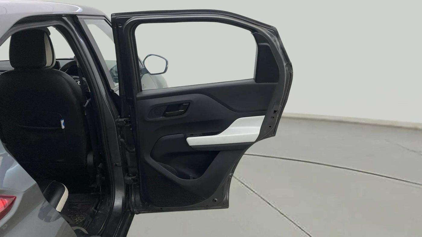 2023 Tata PUNCH ACCOMPLISHED DAZZLE PACK MT, Petrol, Manual, 19,635 km, RHS Rear Door