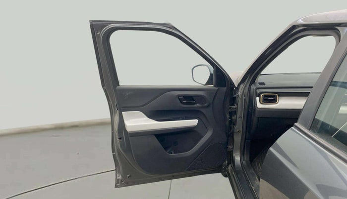 2023 Tata PUNCH ACCOMPLISHED DAZZLE PACK MT, Petrol, Manual, 19,511 km, LHS Front Door