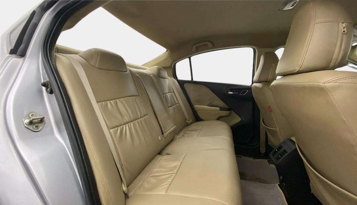 2019 Honda City 1.5L I-VTEC V MT, Petrol, Manual, 69,004 km, Right Side Rear Door Cabin
