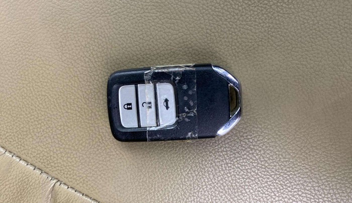 2019 Honda City 1.5L I-VTEC V MT, Petrol, Manual, 69,004 km, Key Close Up