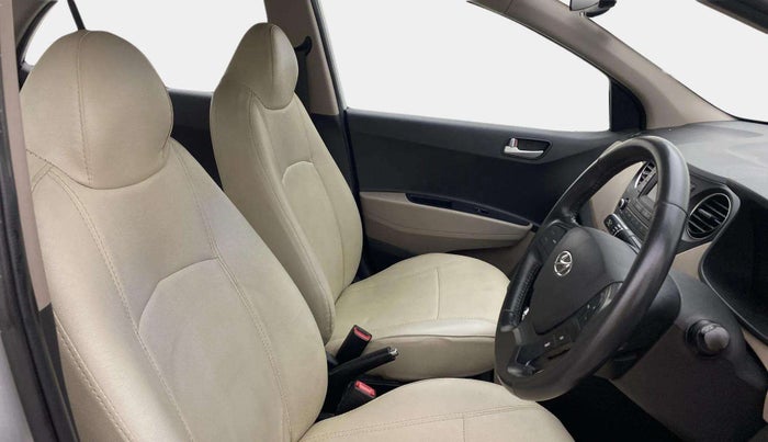 2016 Hyundai Xcent SX 1.2 (O), Petrol, Manual, 33,493 km, Right Side Front Door Cabin