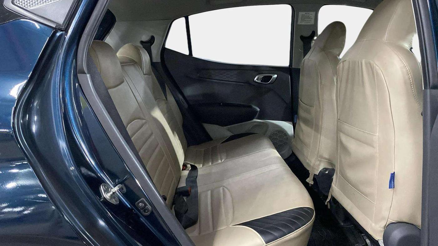 2020 Hyundai GRAND I10 NIOS SPORTZ 1.2 KAPPA VTVT CNG, CNG, Manual, 99,440 km, Right Side Rear Door Cabin