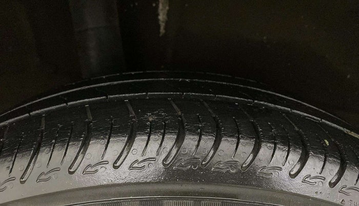 2022 Maruti New Wagon-R VXI CNG 1.0, CNG, Manual, 58,154 km, Right Rear Tyre Tread