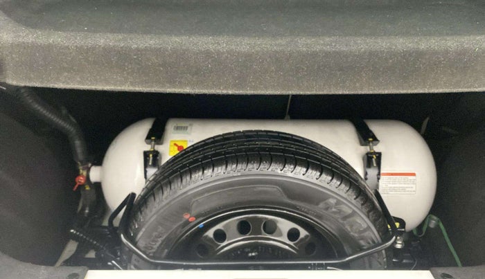 2022 Maruti New Wagon-R VXI CNG 1.0, CNG, Manual, 58,154 km, Boot Inside