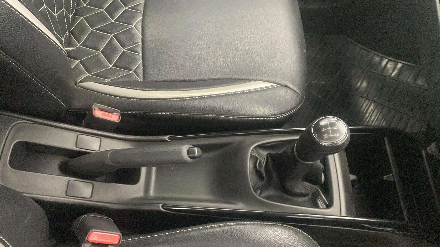 2017 Maruti Baleno SIGMA PETROL 1.2, Petrol, Manual, 31,982 km, Gear Lever