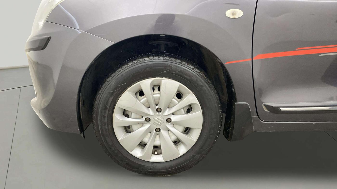 2017 Maruti Baleno SIGMA PETROL 1.2, Petrol, Manual, 31,982 km, Left Front Wheel