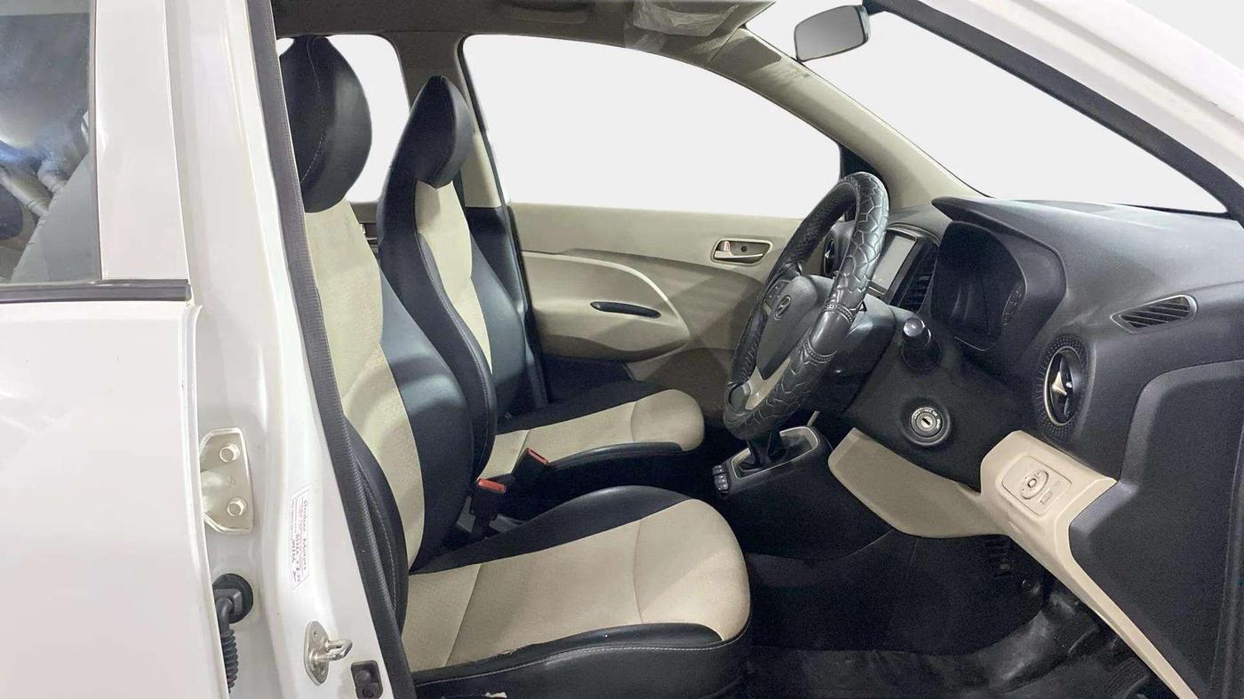 2019 Hyundai NEW SANTRO SPORTZ MT, Petrol, Manual, 95,575 km, Right Side Front Door Cabin
