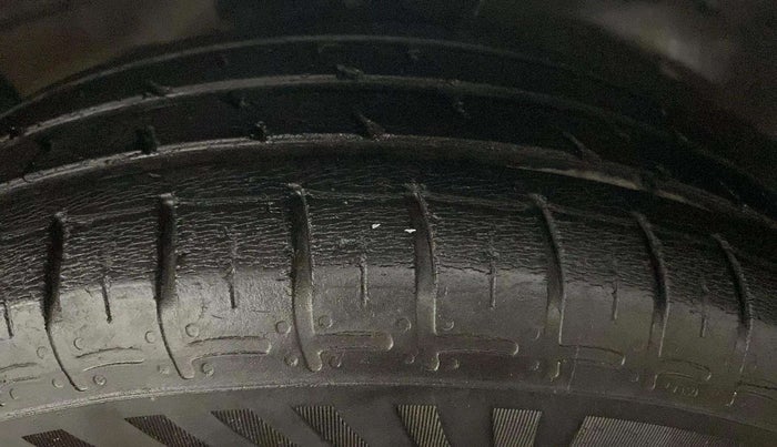 2019 Hyundai NEW SANTRO SPORTZ MT, Petrol, Manual, 95,500 km, Right Front Tyre Tread