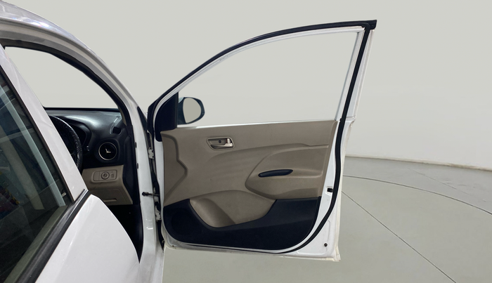 2019 Hyundai NEW SANTRO SPORTZ MT, Petrol, Manual, 95,500 km, RHS Front Door