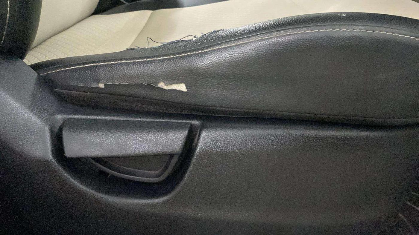 2019 Hyundai NEW SANTRO SPORTZ MT, Petrol, Manual, 95,575 km, Driver Side Adjustment Panel