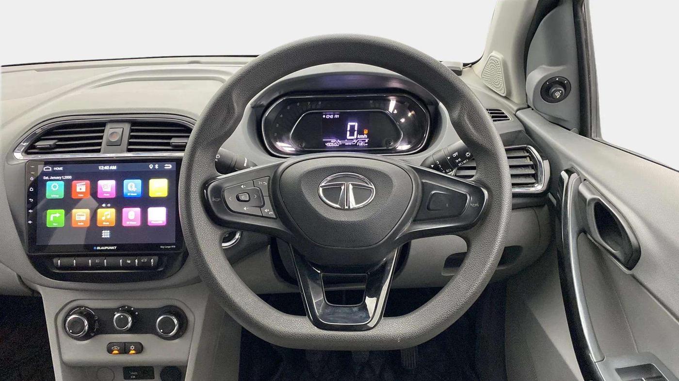 2020 Tata TIGOR XZ PETROL, Petrol, Manual, 49,118 km, Steering Wheel Close Up