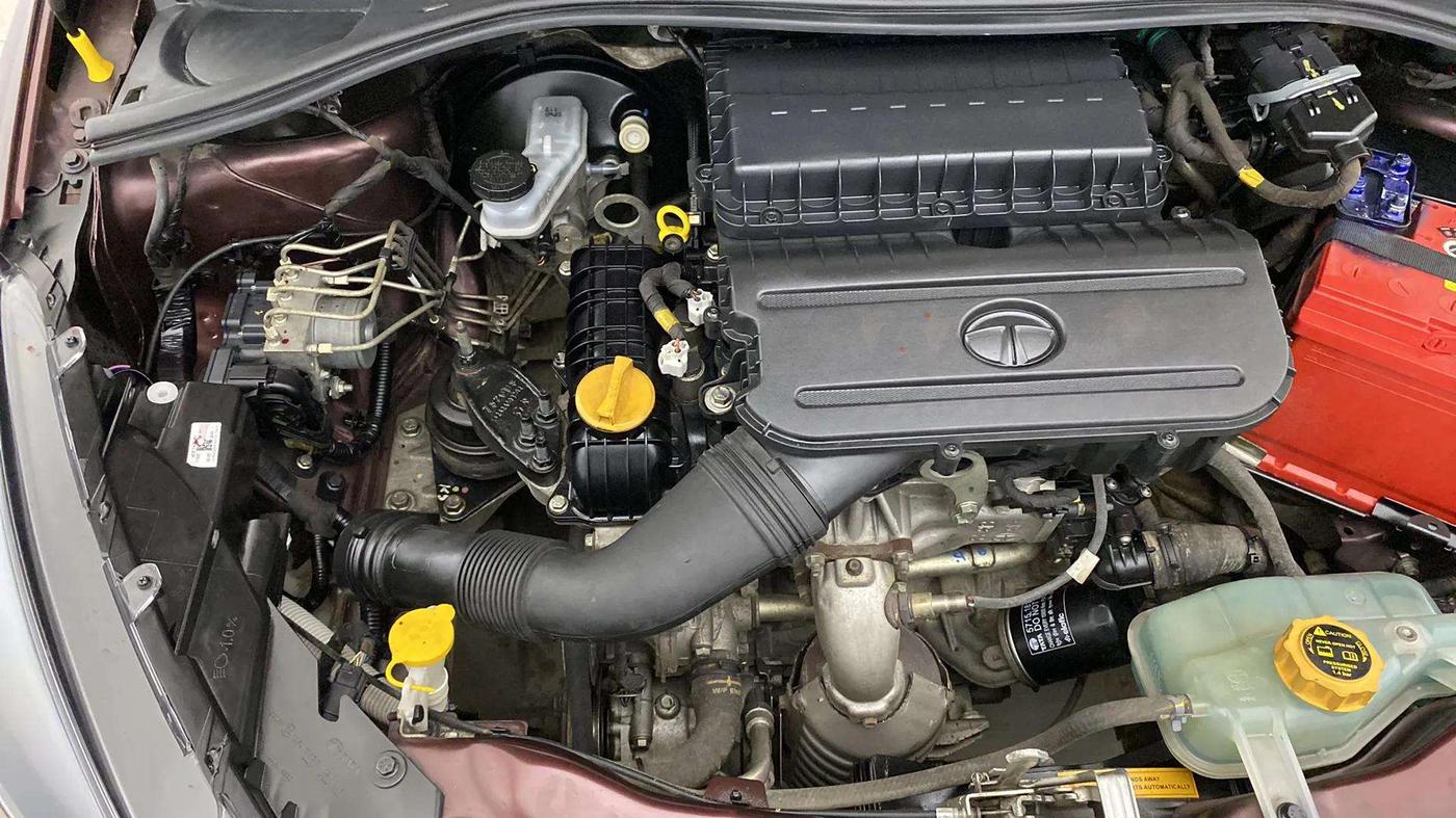 2020 Tata TIGOR XZ PETROL, Petrol, Manual, 49,118 km, Engine View - Right