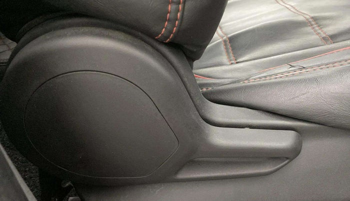 2020 Tata TIGOR XZ PETROL, Petrol, Manual, 49,032 km, Driver Side Adjustment Panel