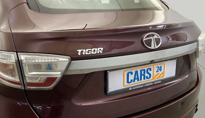 2020 Tata TIGOR XZ PETROL, Petrol, Manual, 49,032 km, Dicky (Boot door) - Slightly dented