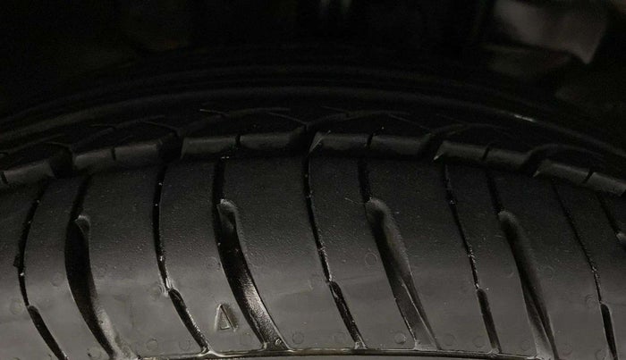 2020 Tata TIGOR XZ PETROL, Petrol, Manual, 49,032 km, Right Front Tyre Tread
