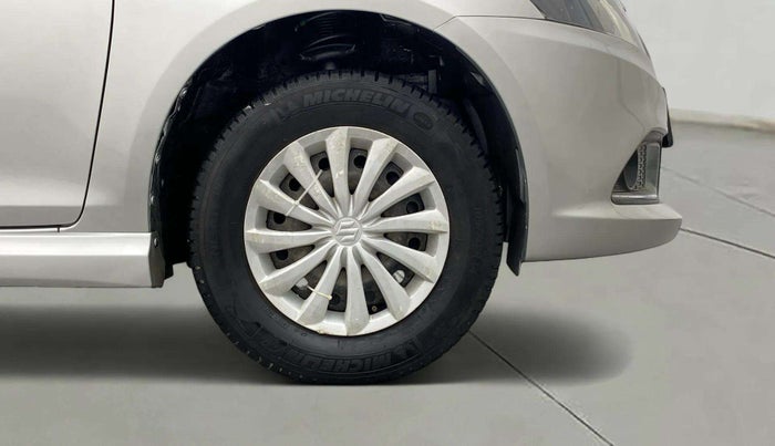 2017 Maruti Swift Dzire VXI (O), Petrol, Manual, 26,286 km, Right Front Wheel