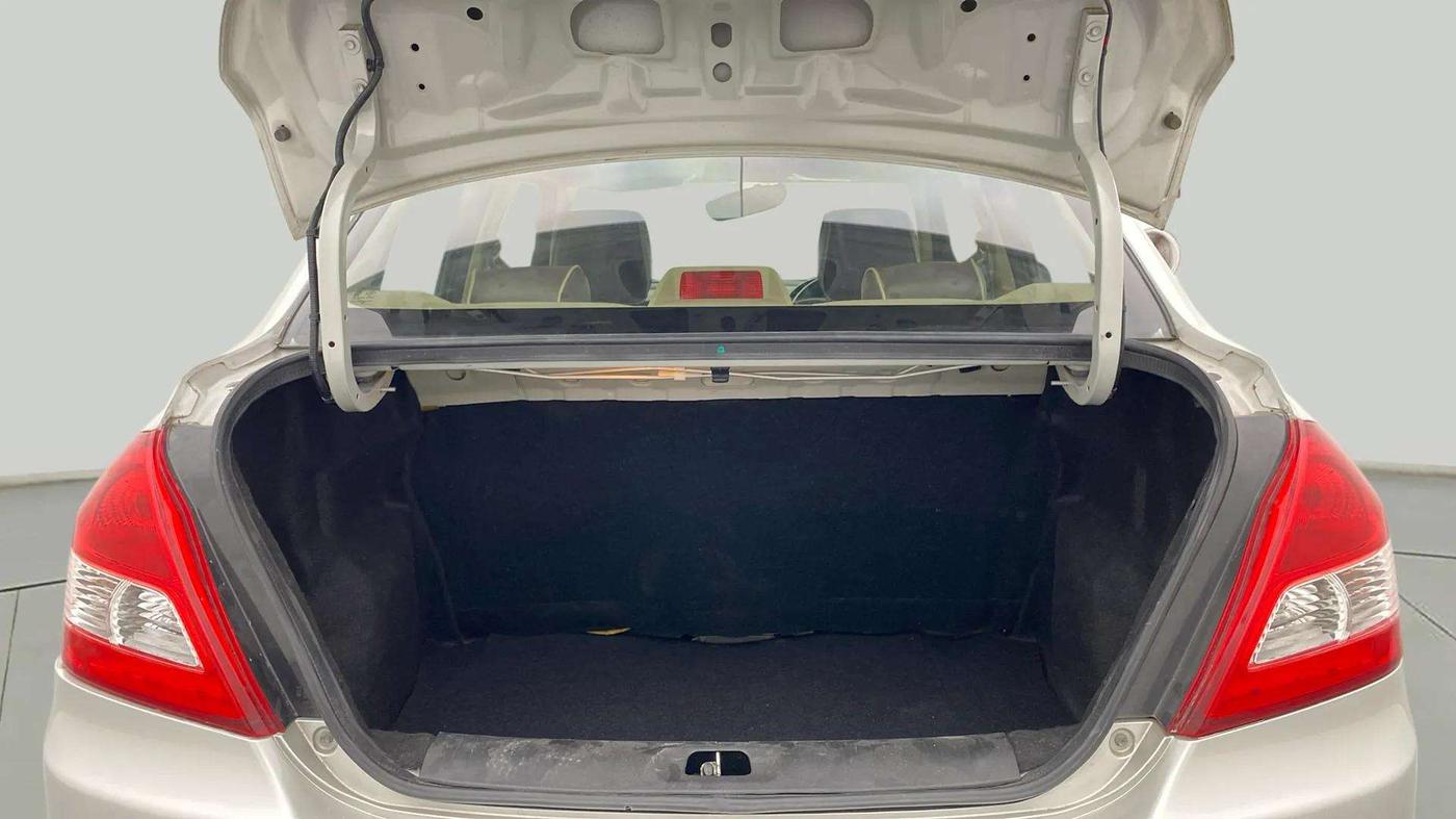 2017 Maruti Swift Dzire VXI (O), Petrol, Manual, 26,403 km, Boot Inside