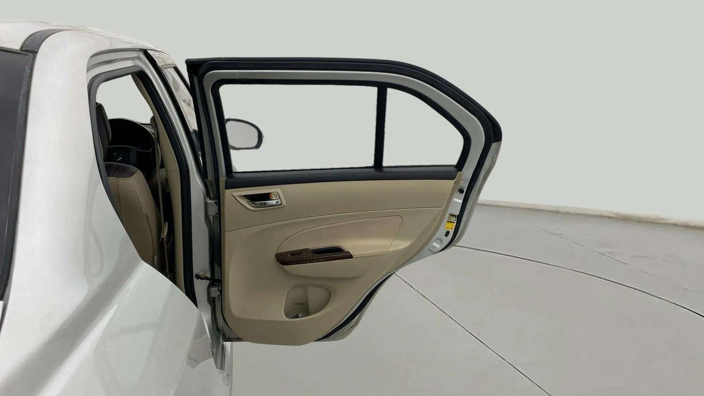 2017 Maruti Swift Dzire VXI (O), Petrol, Manual, 26,403 km, RHS Rear Door