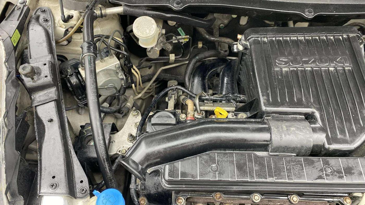 2017 Maruti Swift Dzire VXI (O), Petrol, Manual, 26,403 km, Engine View - Right