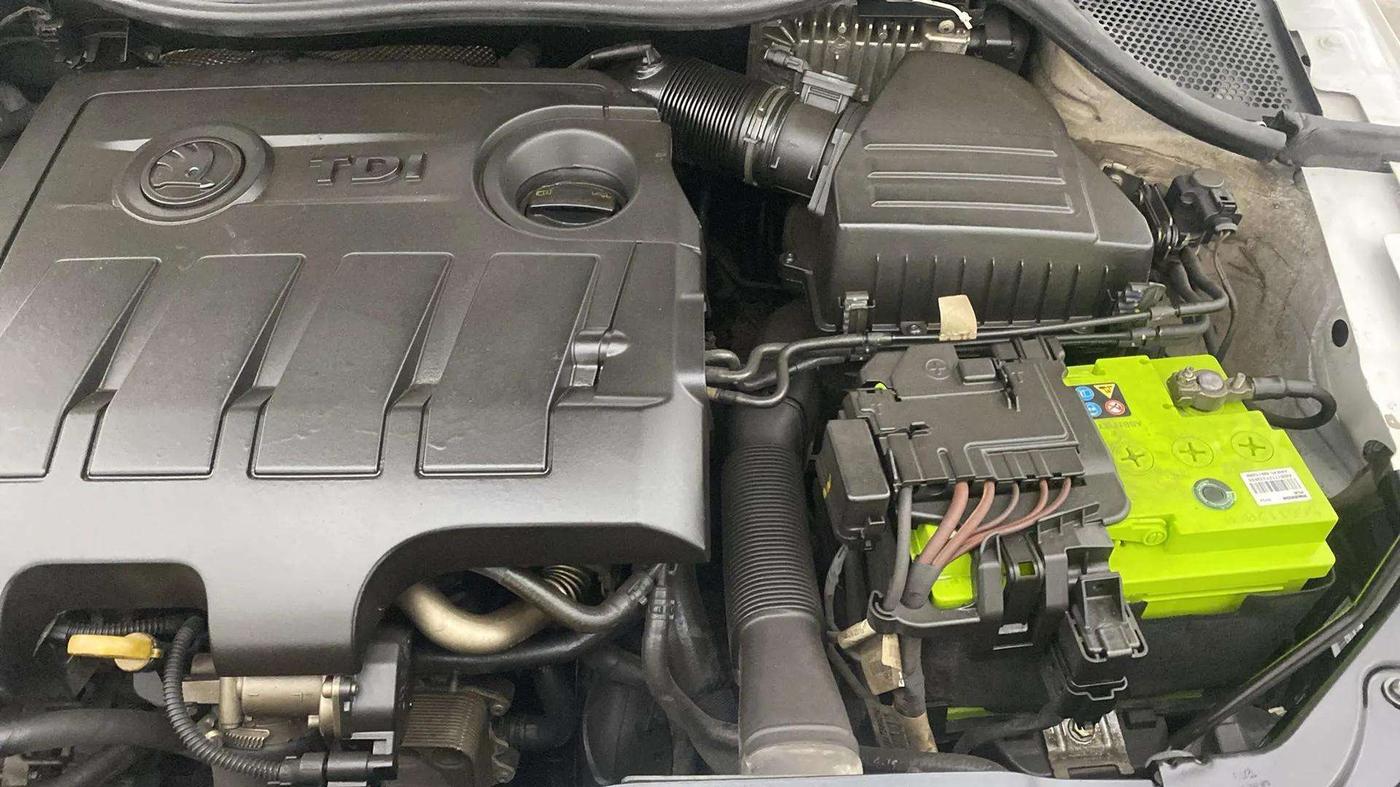 2019 Skoda Rapid AMBITION 1.5 TDI, Diesel, Manual, 72,557 km, Engine View - Left