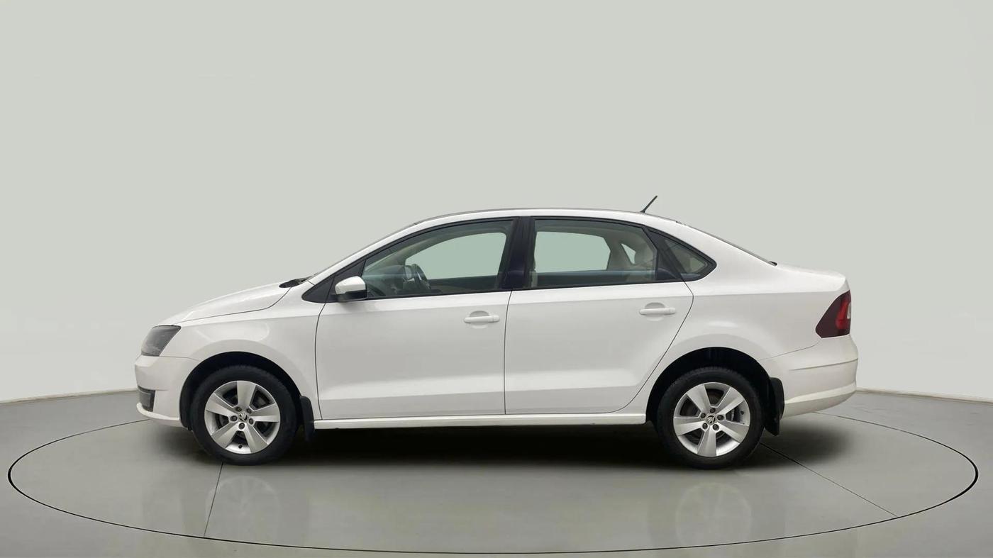 2019 Skoda Rapid AMBITION 1.5 TDI, Diesel, Manual, 72,557 km, Left Side