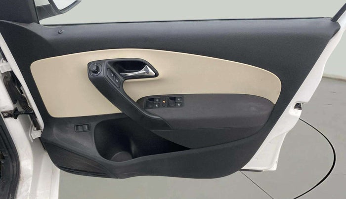 2019 Skoda Rapid AMBITION 1.5 TDI, Diesel, Manual, 72,557 km, Driver Side Door Panels Control