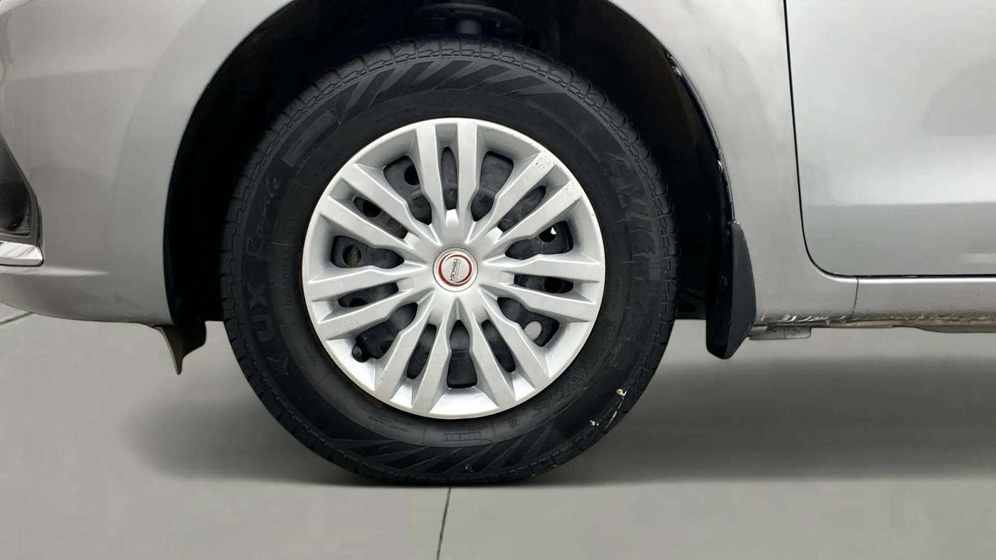 2021 Maruti Dzire VXI, Petrol, Manual, 29,012 km, Left Front Wheel