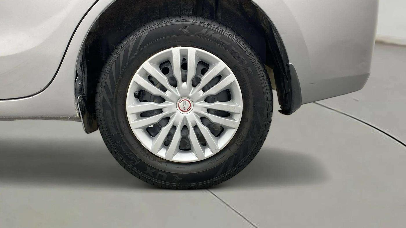 2021 Maruti Dzire VXI, Petrol, Manual, 29,012 km, Left Rear Wheel