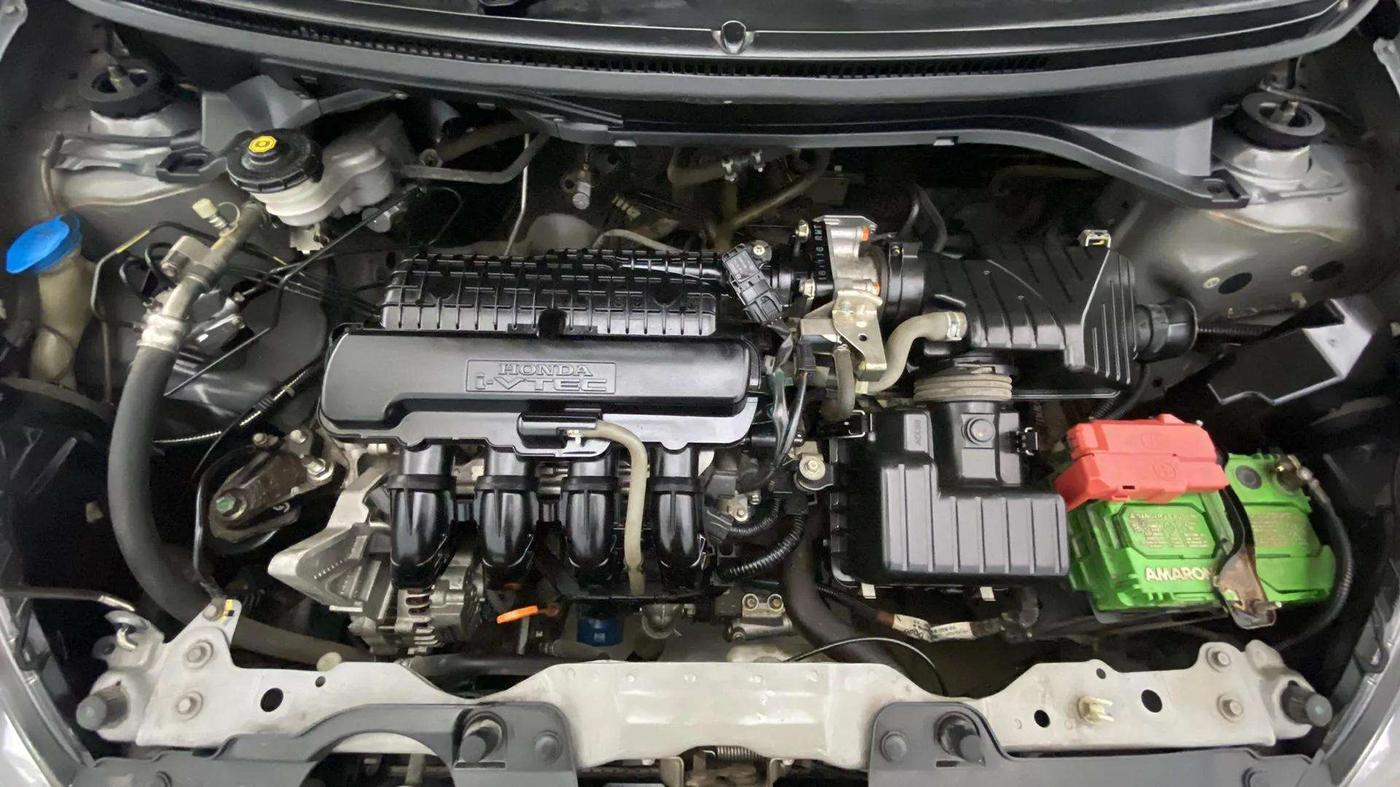 2017 Honda Amaze 1.2L I-VTEC S, Petrol, Manual, 36,544 km, Engine View