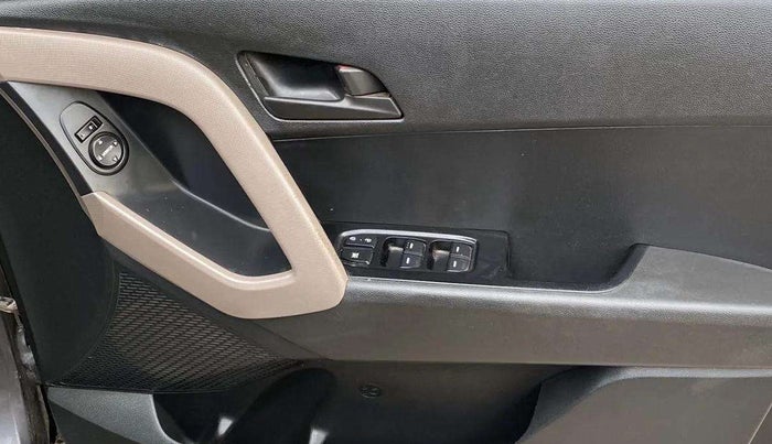 2017 Hyundai Creta E PLUS 1.6 PETROL, Petrol, Manual, 94,750 km, Driver Side Door Panels Control
