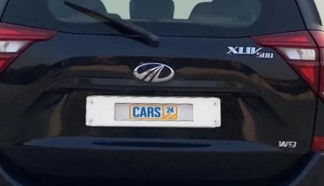 2019 Mahindra XUV500 W9, Diesel, Manual, 50,360 km, Dicky (Boot door) - Minor scratches