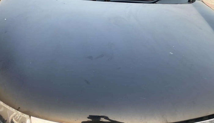 2019 Mahindra XUV500 W9, Diesel, Manual, 50,360 km, Bonnet (hood) - Size <= 2 inch