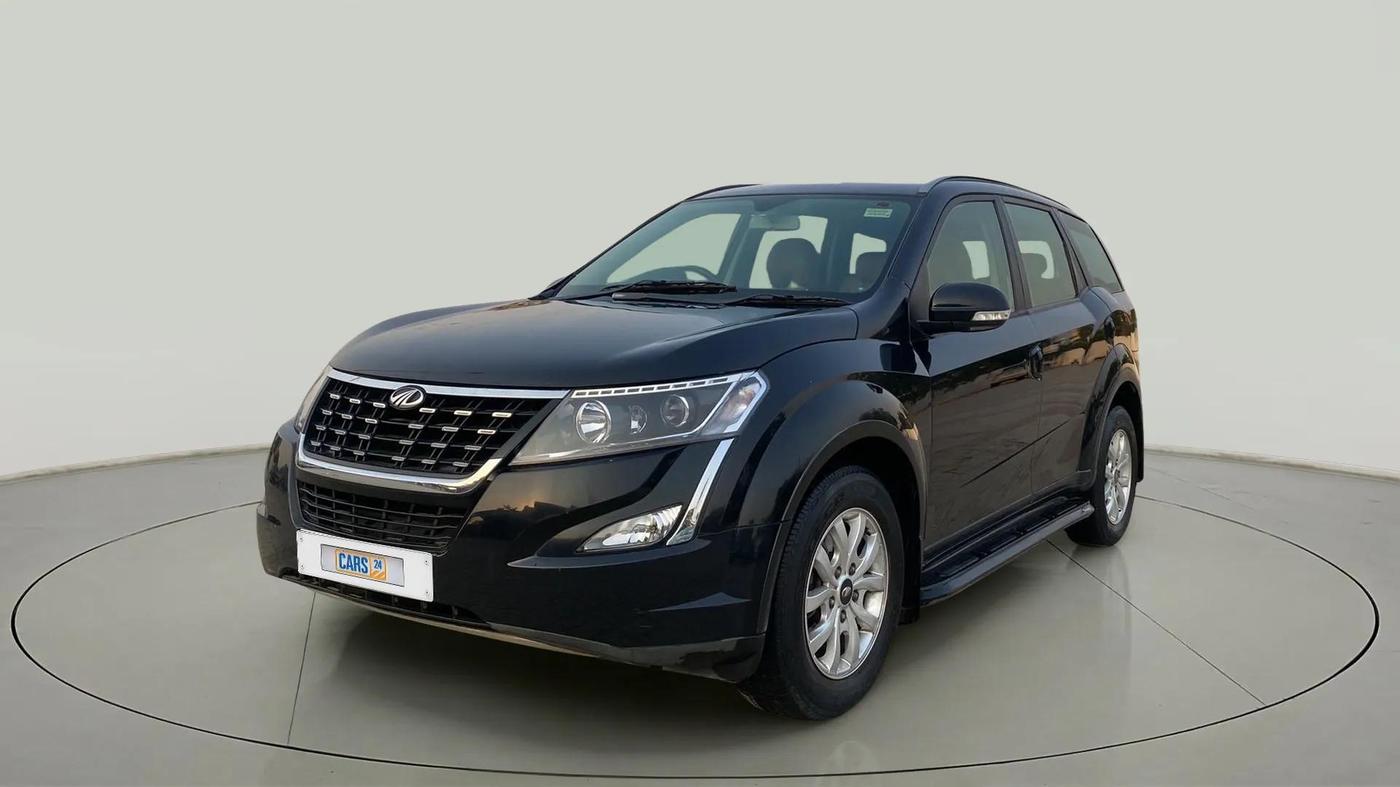 2019 Mahindra XUV500 W9, Diesel, Manual, 50,695 km, Left Front Diagonal