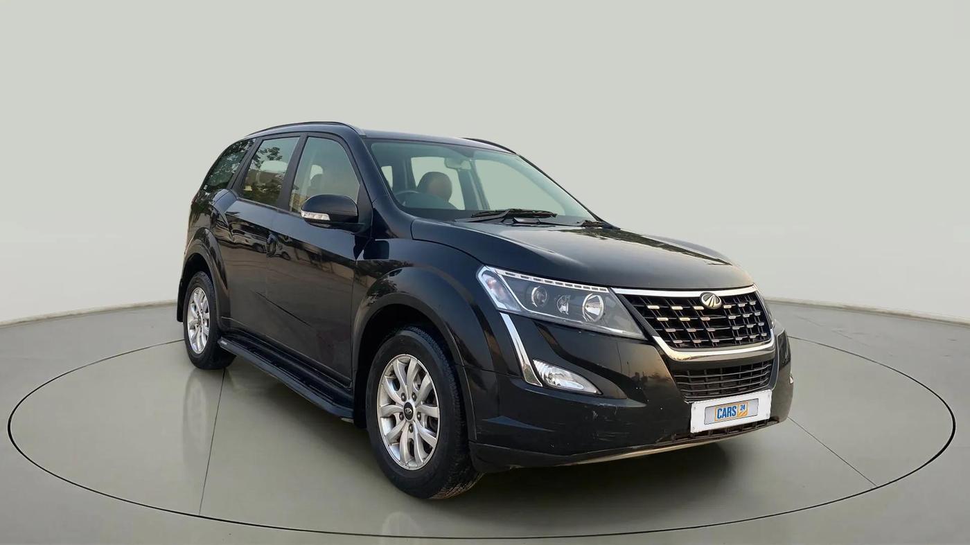 2019 Mahindra XUV500 W9, Diesel, Manual, 50,695 km, SRP