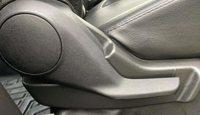 2022 Maruti IGNIS ZETA 1.2, Petrol, Manual, 42,842 km, Driver Side Adjustment Panel