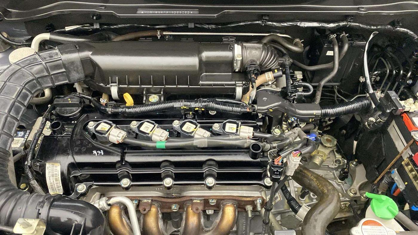 2022 Maruti IGNIS ZETA 1.2, Petrol, Manual, 42,842 km, Engine View