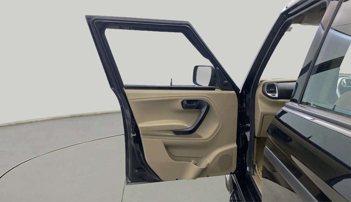 2024 Mahindra BOLERO NEO N 8, Diesel, Manual, 22,140 km, LHS Front Door