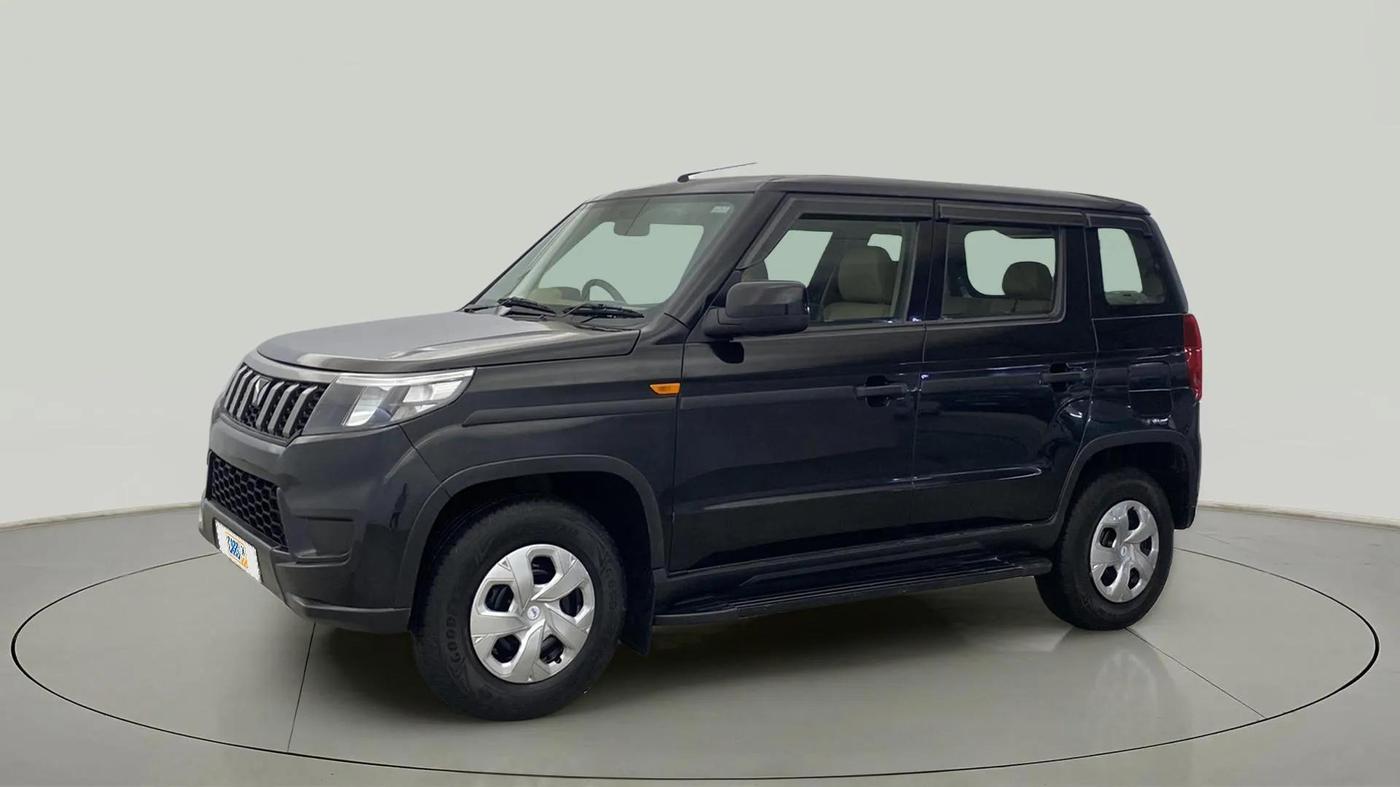 2024 Mahindra BOLERO NEO N 8, Diesel, Manual, 22,140 km, Left Front Diagonal