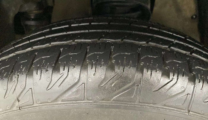 2024 Mahindra BOLERO NEO N 8, Diesel, Manual, 22,140 km, Left Front Tyre Tread
