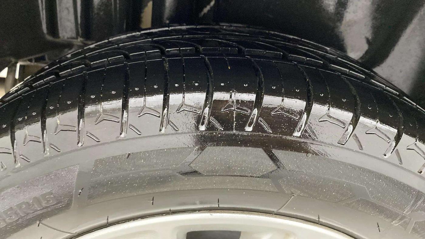 2017 Maruti Swift Dzire ZDI AMT, Diesel, Automatic, 82,023 km, Right Rear Tyre Tread